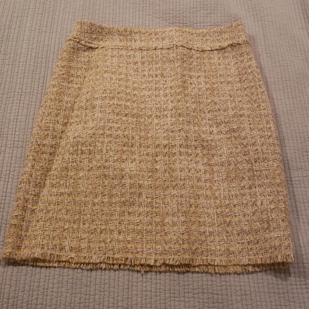 Ann taylor yellow and white tweed skirt